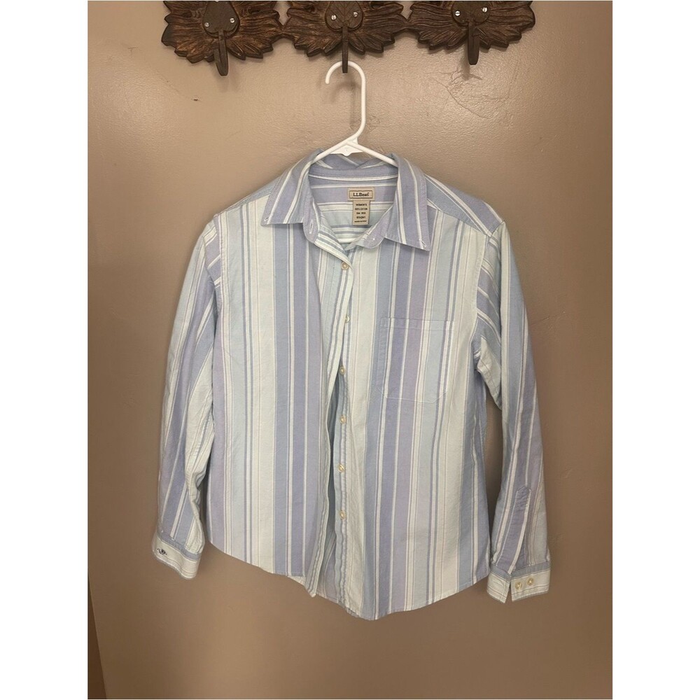 L.L. Bean Women’s Light Blue Cotton Stripe Button-Up Shirt size S